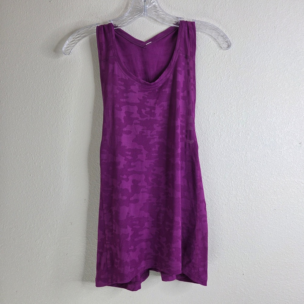 Lululemon Tank Top Small Fuchsia Camo Print‎ V Neck Racerback Athletic Workout